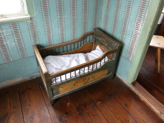 Empty Crib and the Pain of Secondary Infertility